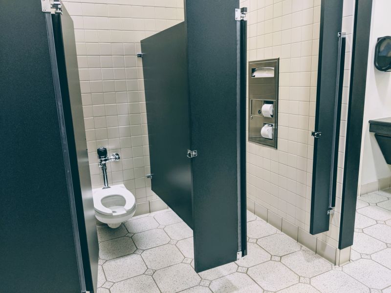 Cost of Commercial Toilet Installation in Apollo Beach, FL